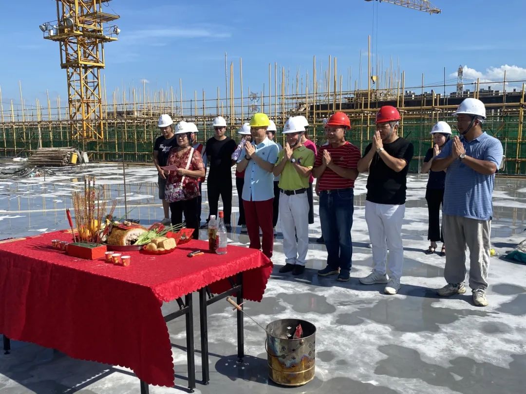 宏丰承建的高黎居委会厂房新建项目封顶仪式顺利举行